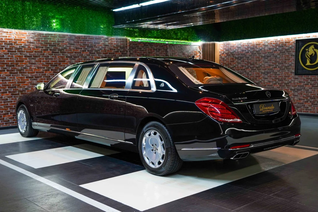 Mercedes-Benz Maybach Pullman : Driving Performance