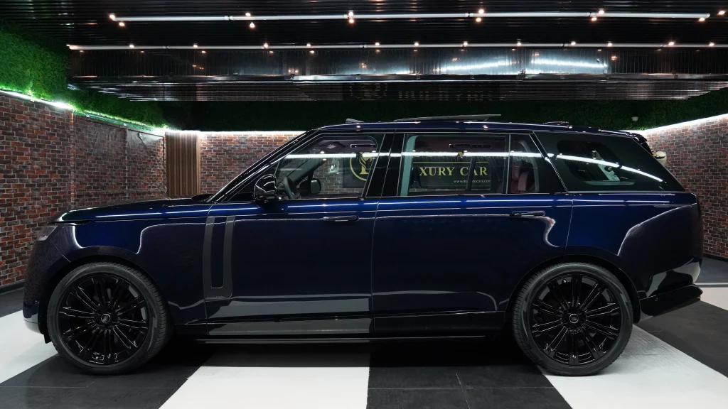 Range Rover Showroom Dubai : Designed for Distinction