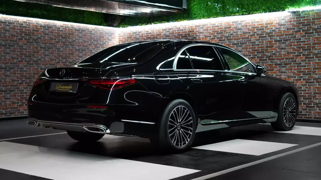 Volvo’s Dynamic Performance: Power and Precision in Motion