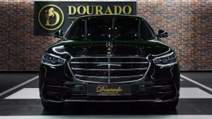 Mercedes S 580 4MATIC in Black Car for Sale in Dubai