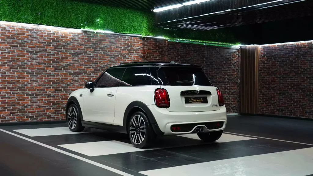 Mini Cooper UAE Car Showroom : Discover Iconic Style and Performance