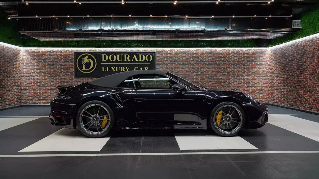 Luxury cars with low mileage Dubai : Where Sophistication Meets Savings