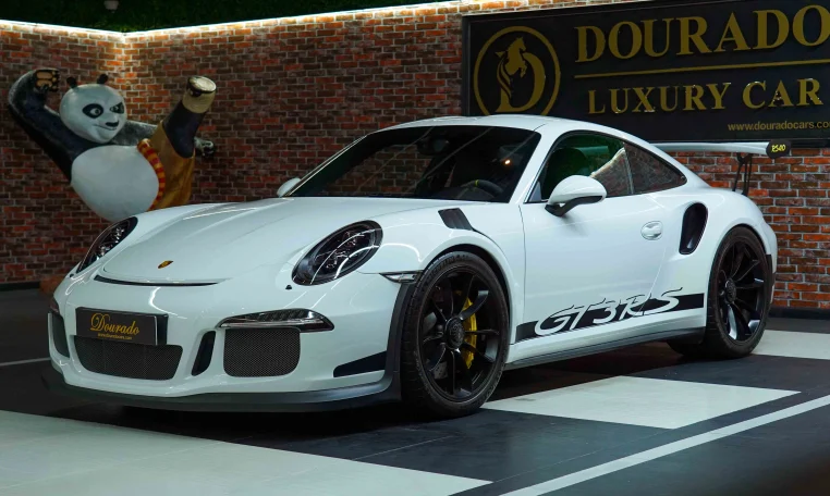 Porsche 911 GT3 RS for Sale in Dubai