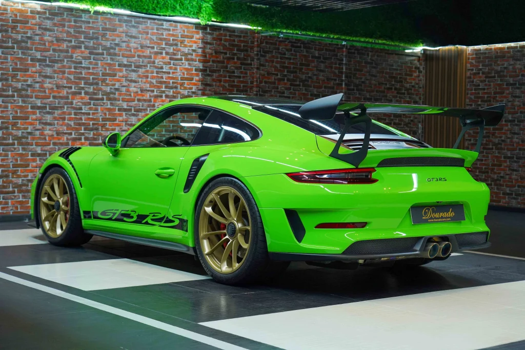 Porsche 911 GT3 RS: Racing Spirit in Every Detail