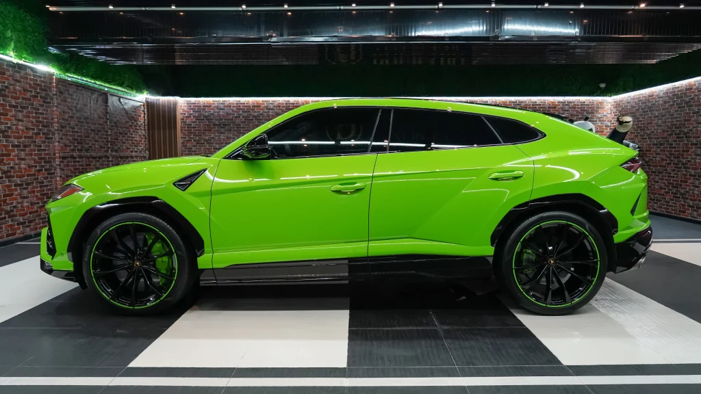 Lamborghini Urus Luxury Car: Luxury in Every Detail