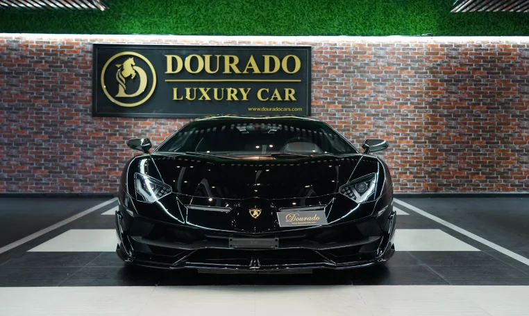 Aventador SVJ Roadster Interior in Black: Elegance and Luxury Inside