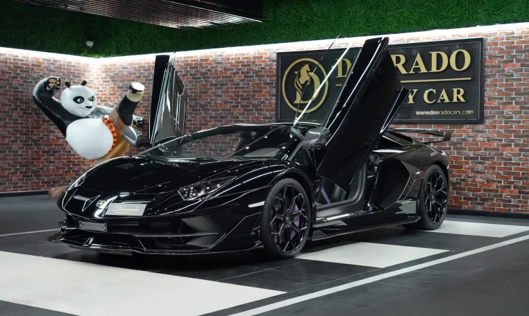 Aventador SVJ Roadster Interior in Black: Elegance and Luxury Inside