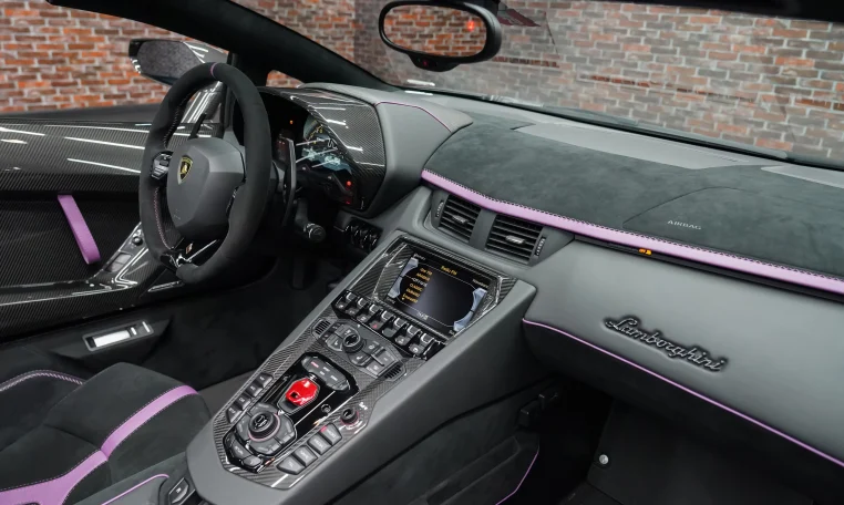 Aventador SVJ Roadster Interior in Black: Elegance and Luxury Inside