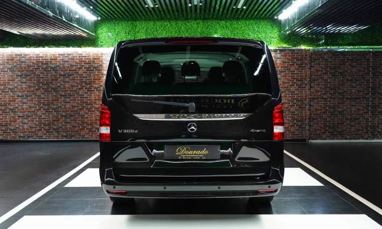 Mercedes V 300 D