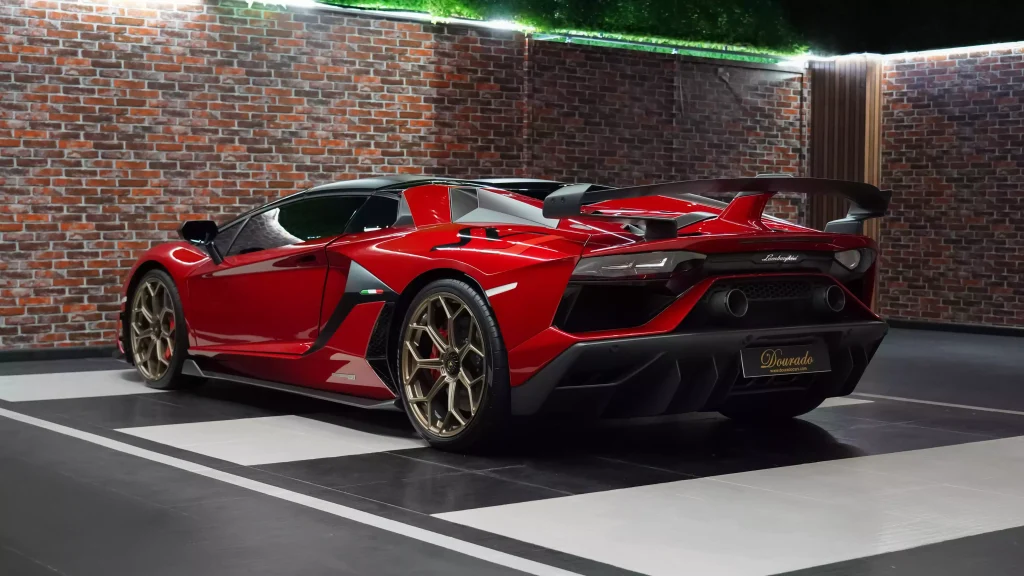 Lamborghini Sian Top Speed : Supercars of the Future