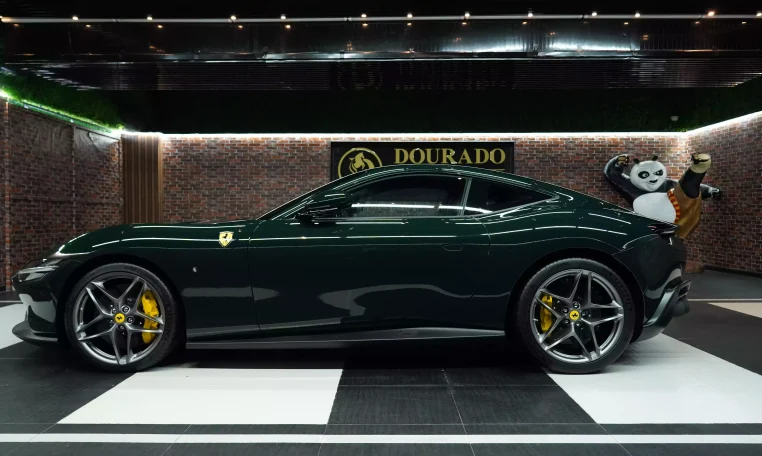 Ferrari Roma 2023 in Verde British Racing for Sale in UAE