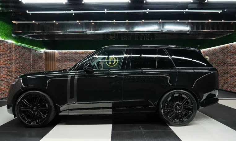 Buy Range Rover Autobiography in Black color Luxury Car