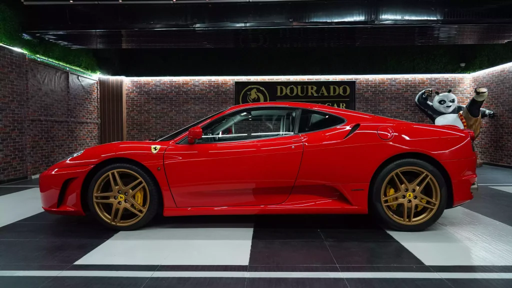 gtc4lusso t :  Drive with Passion