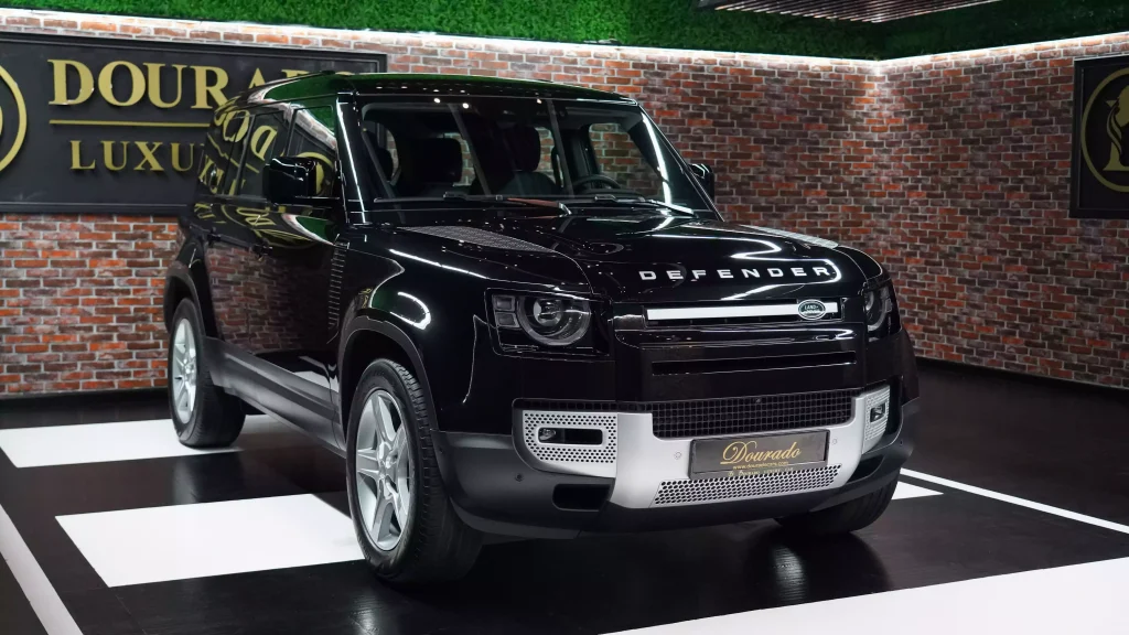 Land Rover UAE: Embrace the Spirit of Exploration
