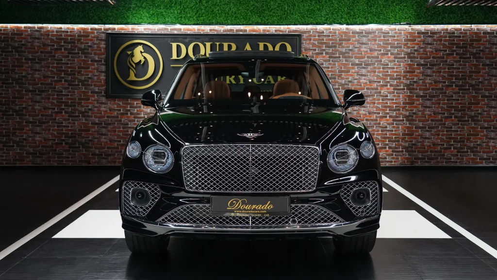 Bentley Bentayga 2023 : Custom Paint and Finishes