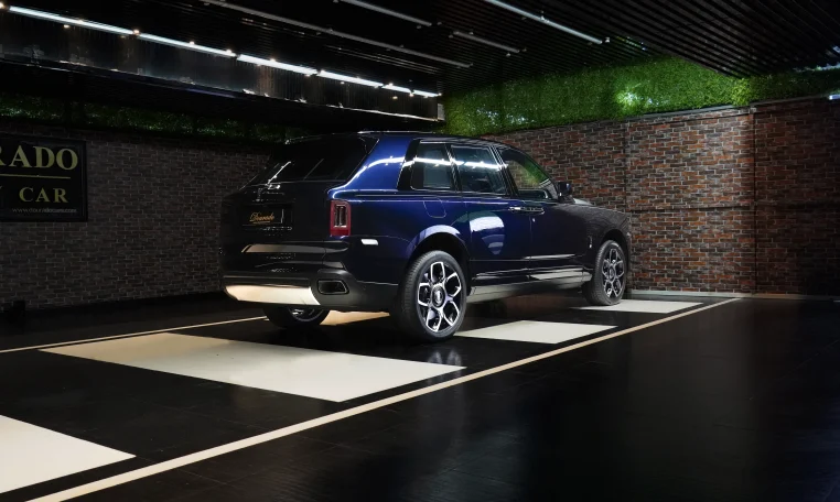 Rolls Royce Cullinan