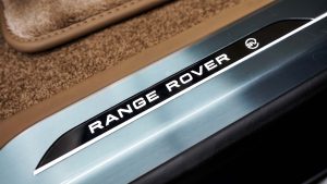Range Rover Autobiography Exotic car in Green