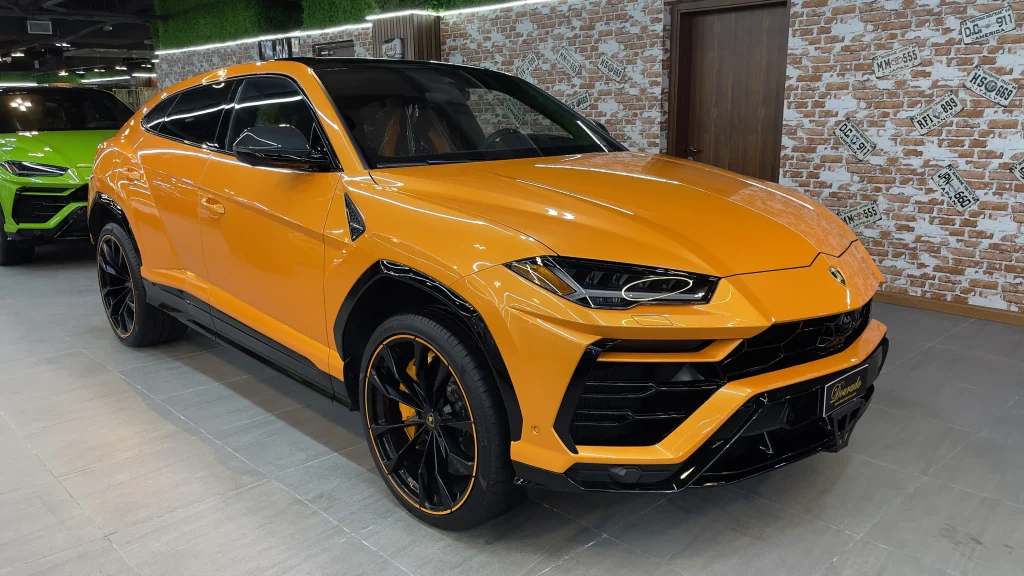 Urus : Designed for the Ultimate Driving Enthusiast