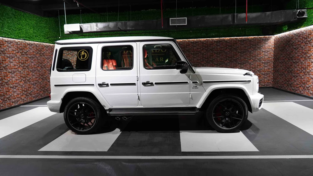Mercedes-Benz G63 : The SUV for Discerning Drivers
