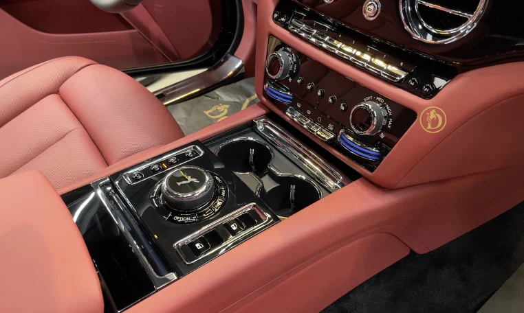 Rolls Royce Ghost Luxury Car Dealership in Dubai