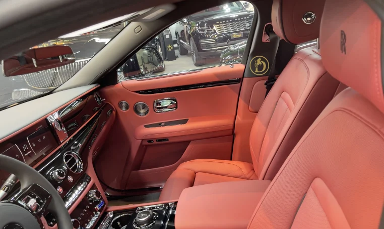 Rolls Royce Ghost Luxury Car for Sale in Dubai