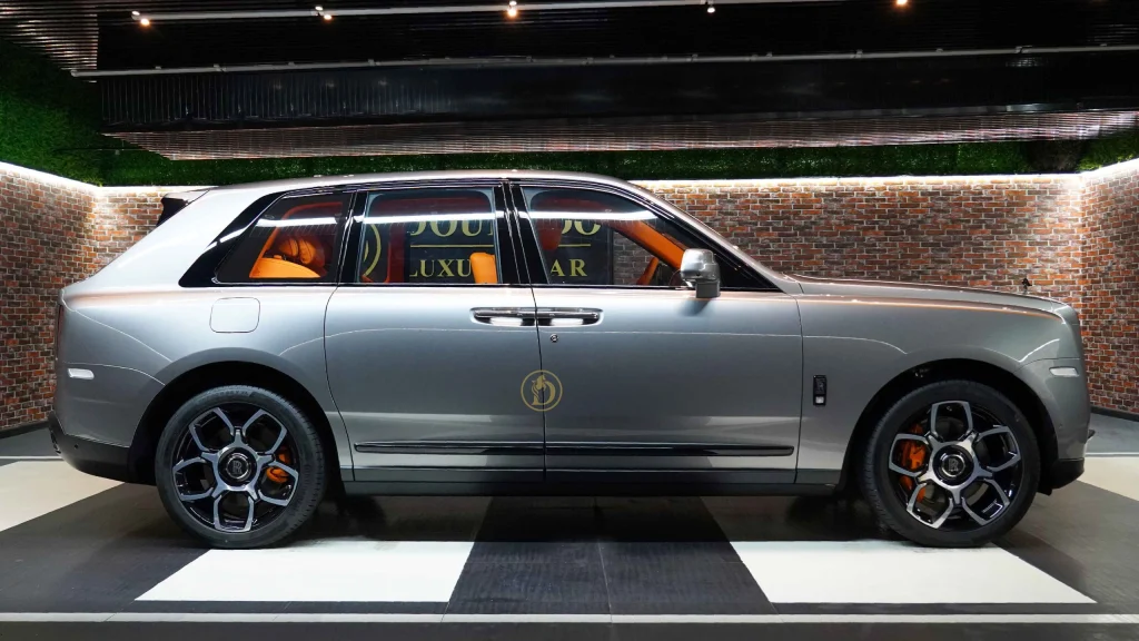 Rolls Royce : Crafting Timeless Elegance