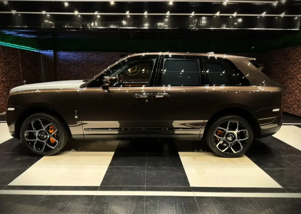 Rolls Royce Spectre : Enigmatic Enclave