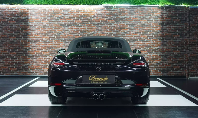 Porsche 718 Boxster Black