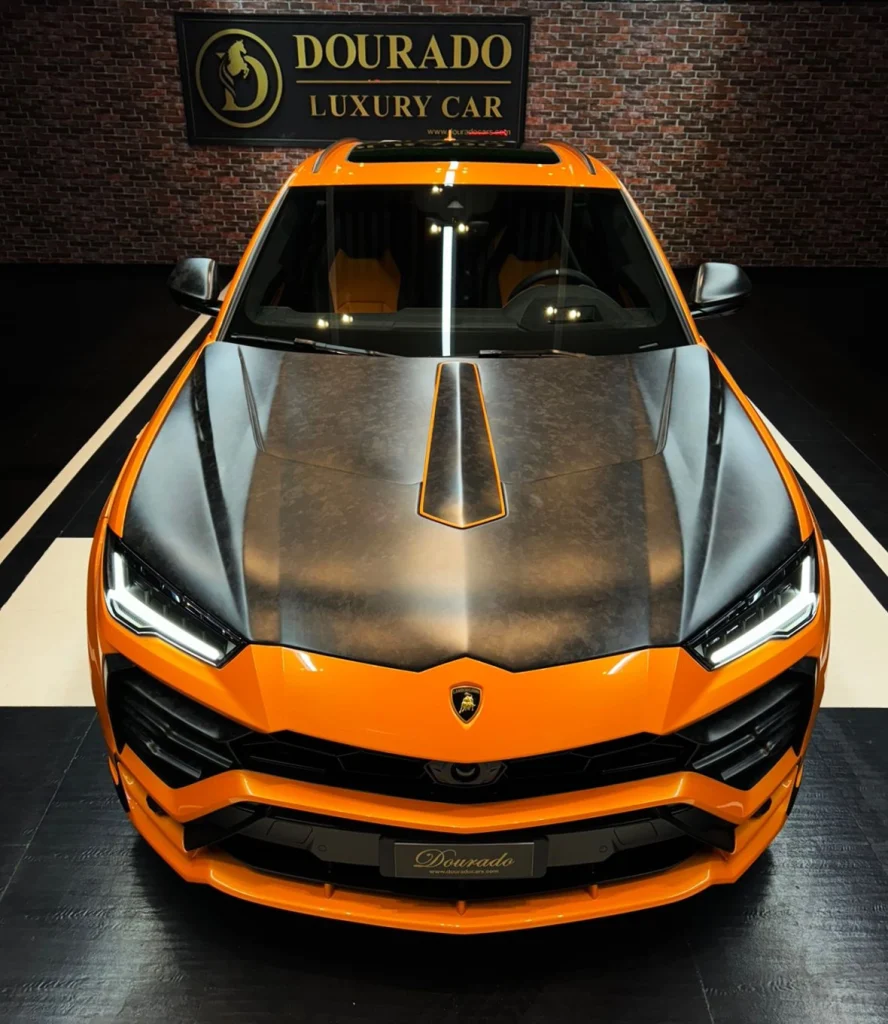 Lamborghini Urus Novitec Orange