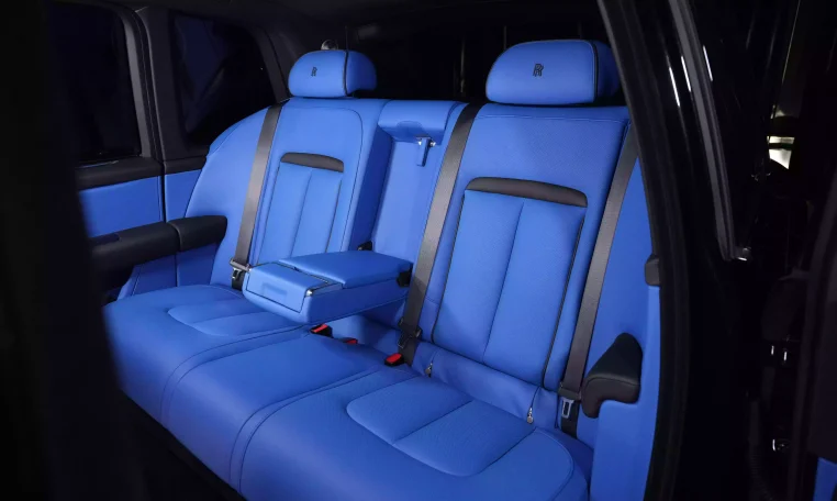 Buy Rolls Royce Cullinan Black Badge Car in Dubai