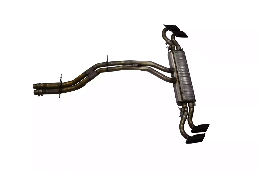 Lamborghini Urus Muffler Exhaust System with Tips Silver OEM 4MO253611E for sale in dubai-1