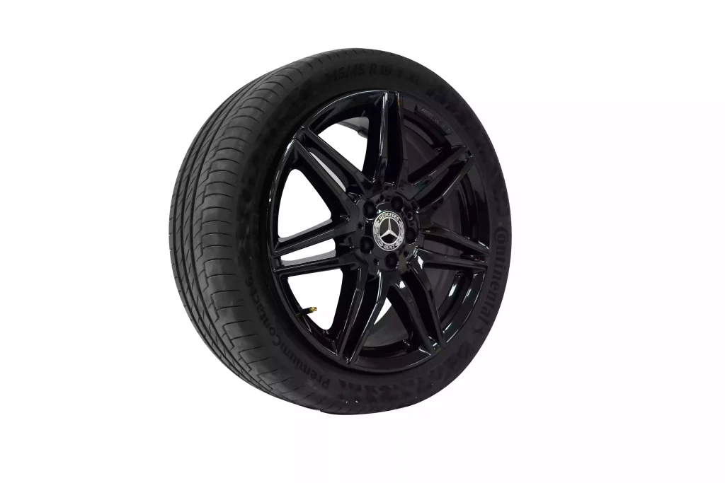 Mercedes Benz V-Class W447 AMG 19 inch Rims with Continental Tyres Black OEM A4474015100 for sale in dubai-5