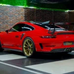 The Elite Cars : A Collection of Extraordinary Vehicles