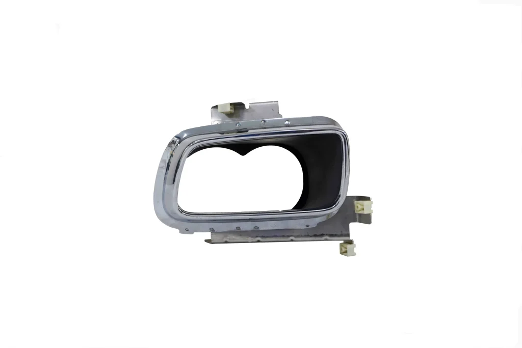 Rolls Royce Cullinan LH Exhaust Tail Pipe Tip Silver OEM 7448701 for sale in dubai