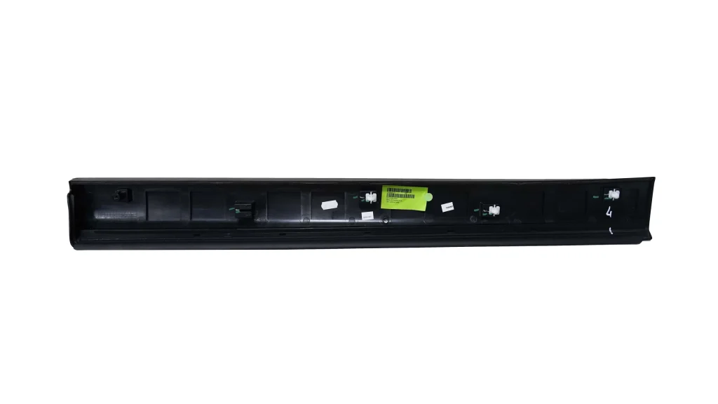 Rolls Royce Cullinan Rear Door Trims moulding RH Black OEM 51137448584 for sale in dubai