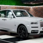 Buy Rolls Royce Cullinan : Customization Options Explained