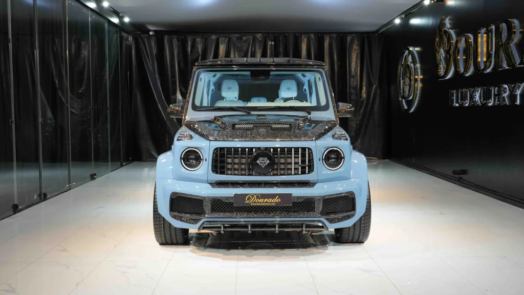 Dubai Car : Stories from the Heart of the Automotive Community