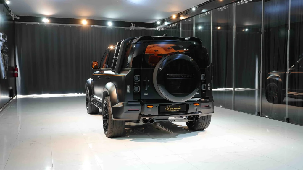 Land Cruiser : Drive into the Wild