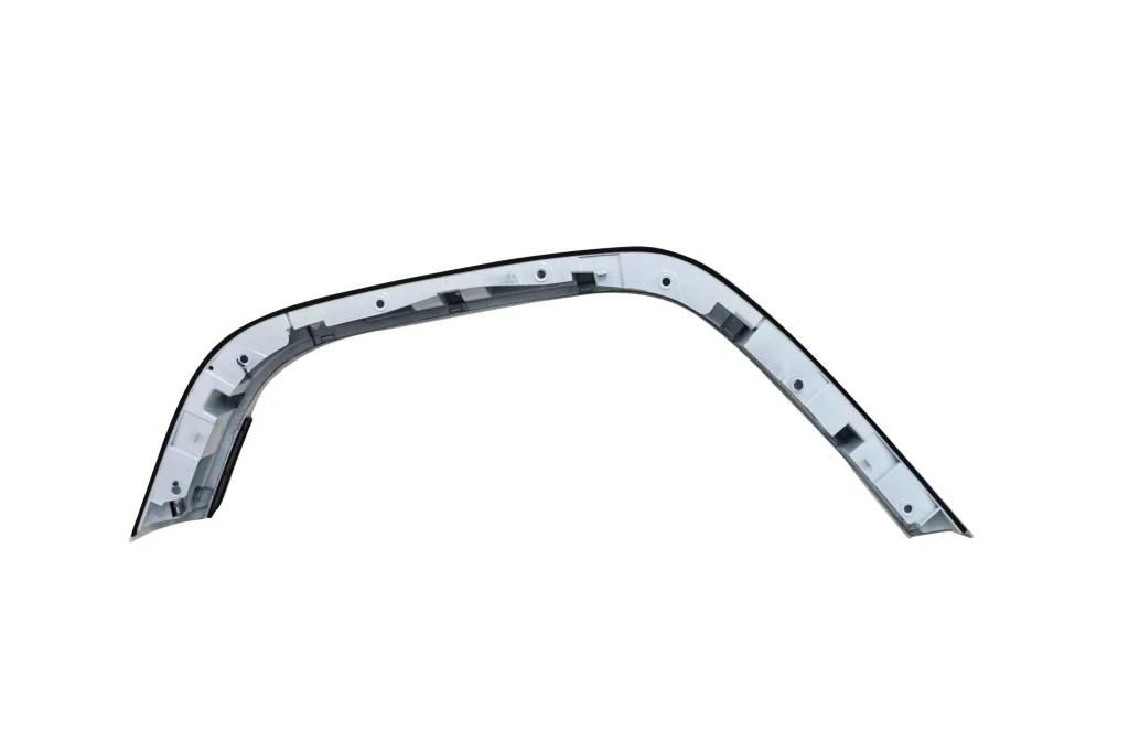 Mercedes-Benz G-63 Rear LH Wheel Thread Mudguard Widening Gloss White OEM A4638805703 for sale in dubai