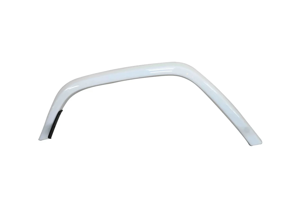 Mercedes-Benz G-63 Rear RH Wheel Thread Mudguard Widening Gloss White OEM A4638805803 for sale in dubai