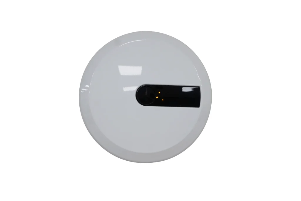 Mercedes-Benz G-63 Spare Wheel Cover Gloss White OEM A4638981700 for sale in dubai