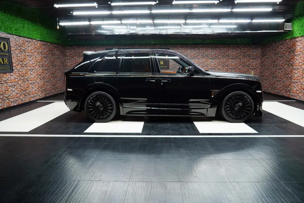 Luxury Crossover SUV : Redefining the Driving Experience