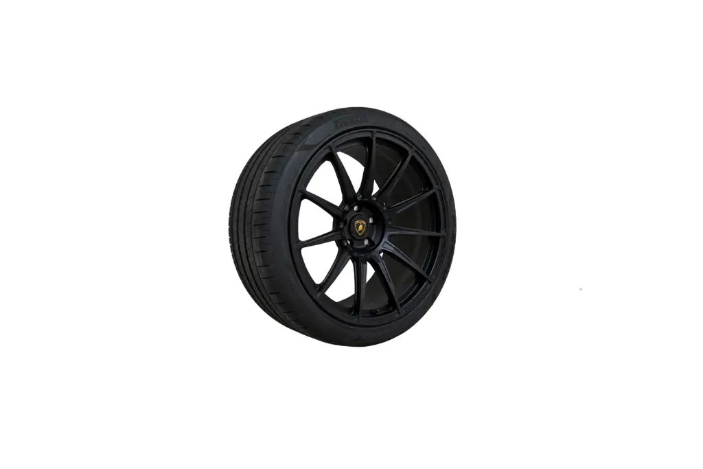 Lamborghini Urus Pirelli Tyres 23 Inch Black OEM 4ML601025DC - 4ML601025DD for sale in dubai9