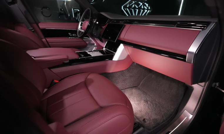 Range Rover Autobiography P530 Black and red FOR sale in Dubai