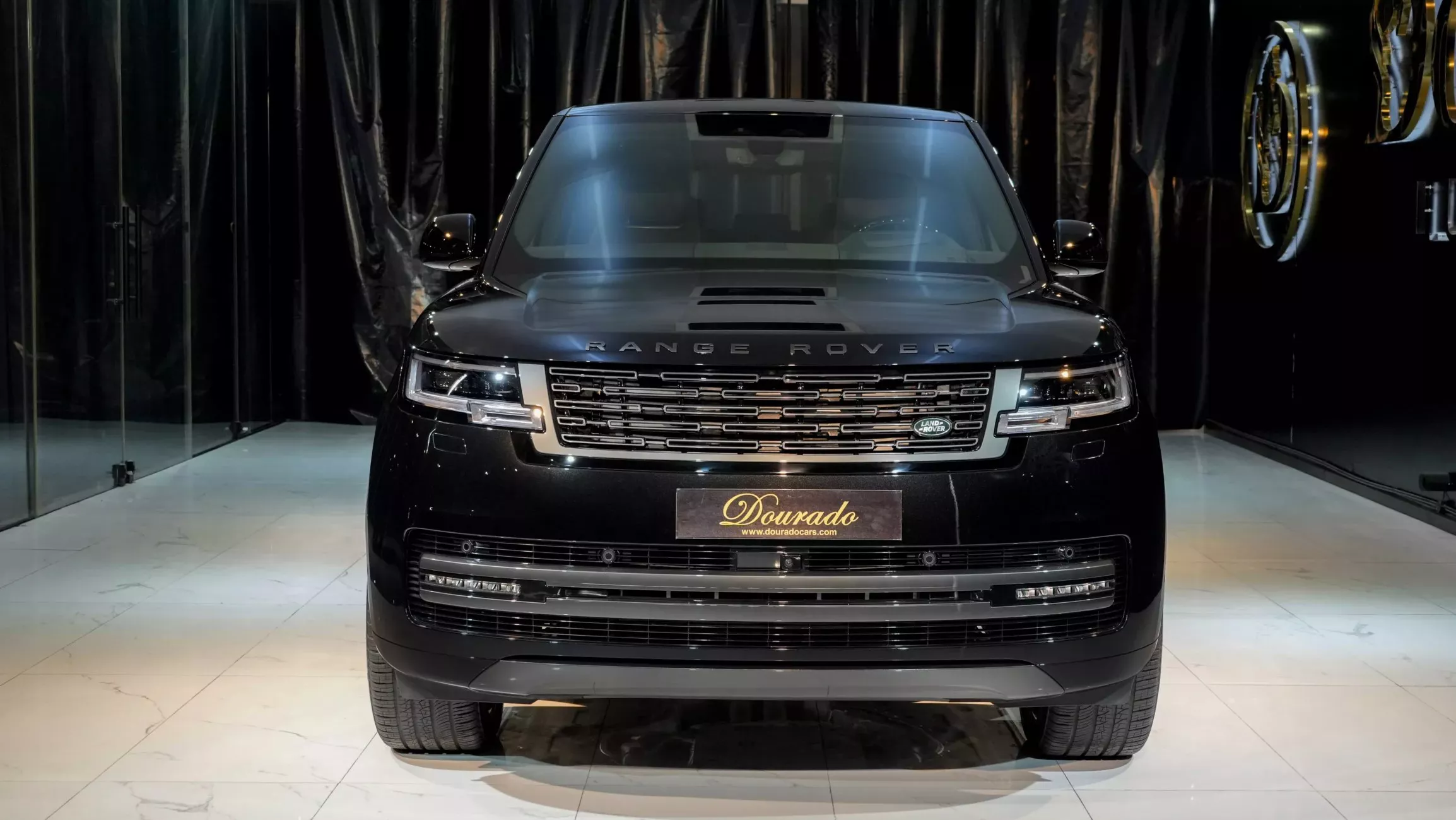 Range Rover Autobiography P530 LWB for sale in dubai