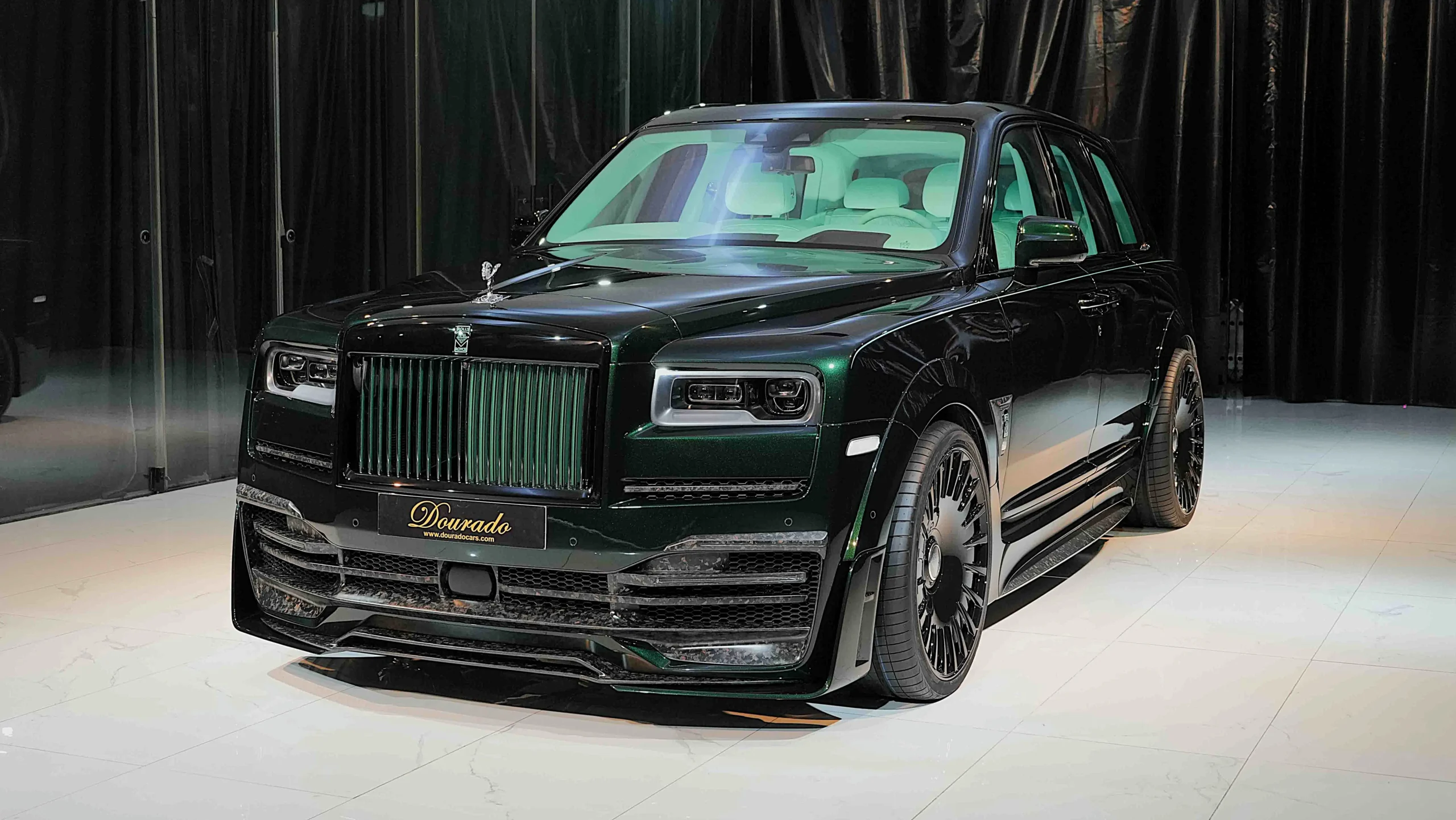 Rolls Royce Cullinan Onyx Concept For Sale in Dubai 1