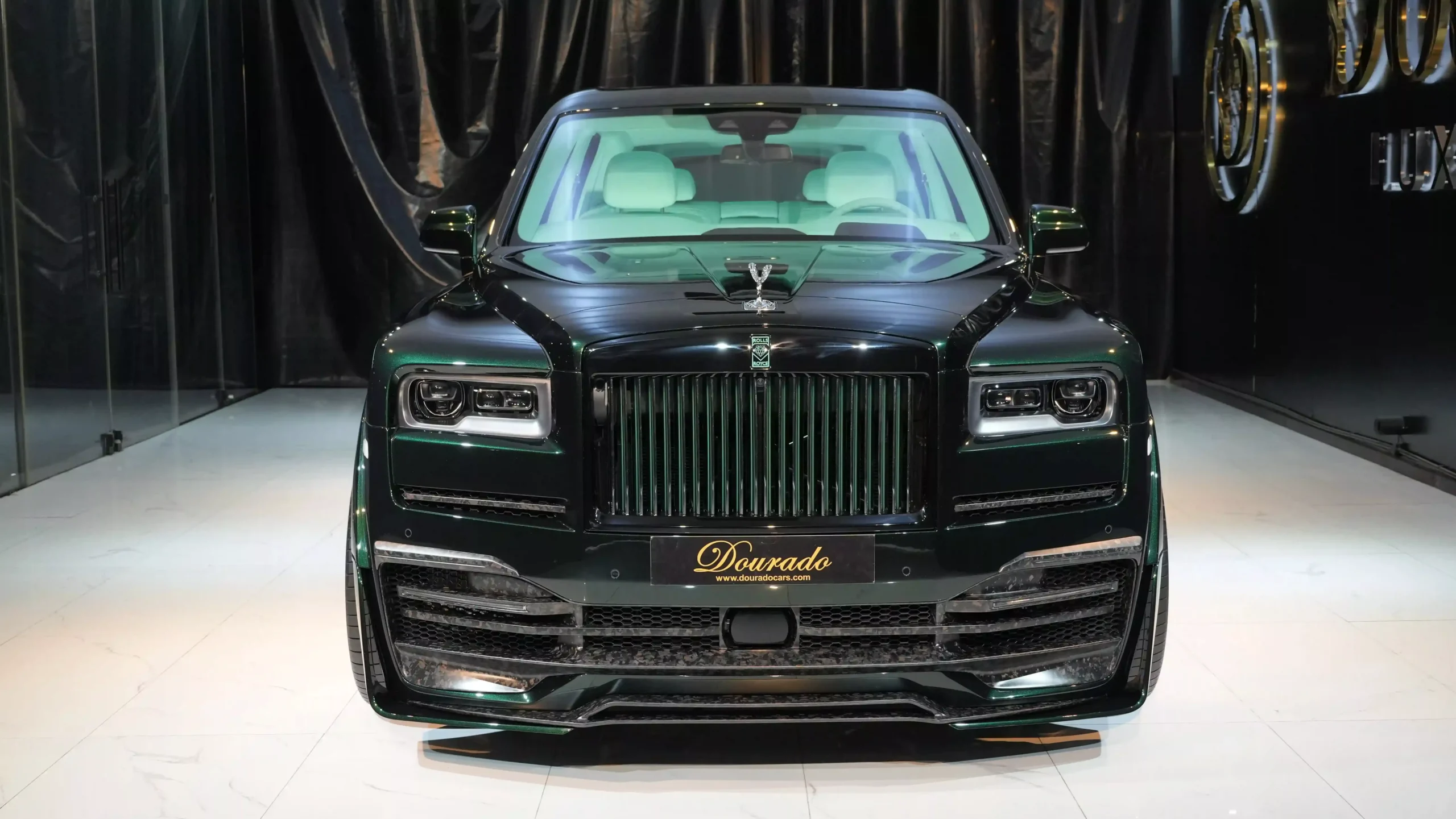 Rolls Royce Cullinan Onyx Concept for sale in dubai 01