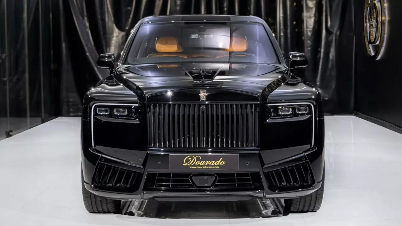 Rolls-Royce-Cullinan-Black-Badge-Kit-for-sale-in-Dubai-