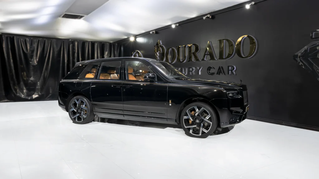 Rolls Royce Price : Guide From Phantom to Cullinan