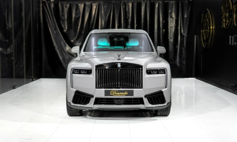 Rolls Royce Cullinan Black Badge Kit for sale in Dubai